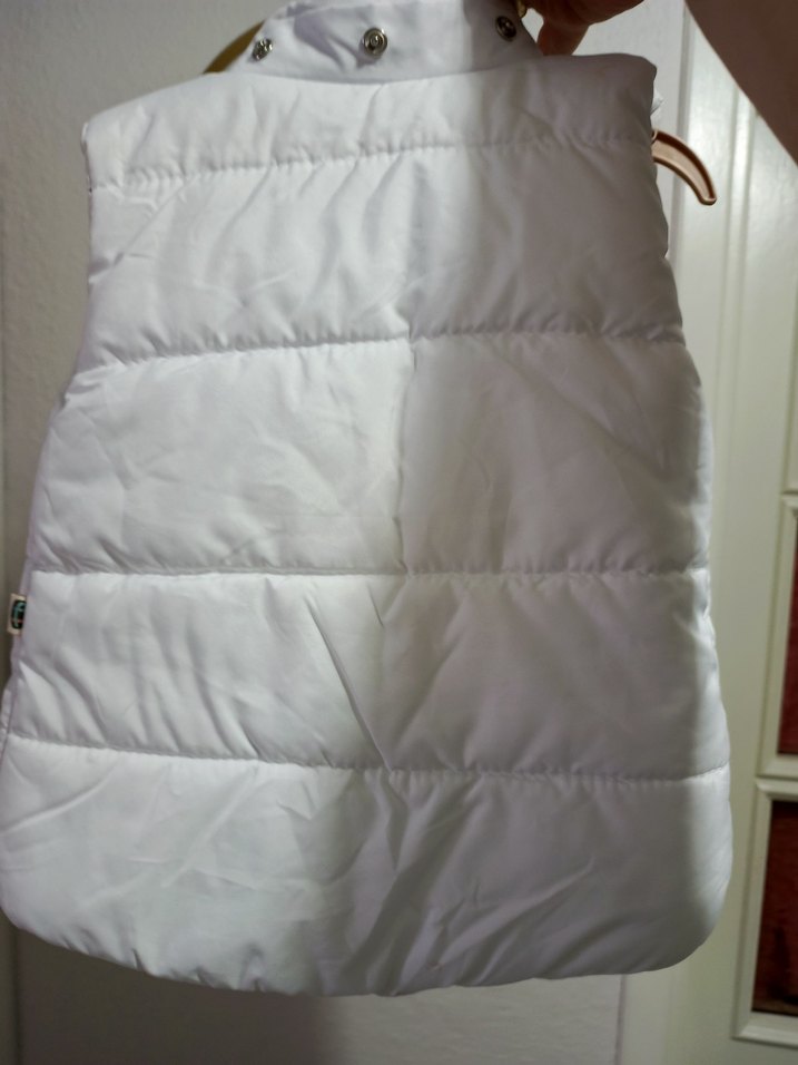 Beyaz Kürklü Yelek - Görsel 3