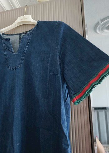 V Yaka Kısa Kollu Mavi Midi Kot Elbise - Görsel 2