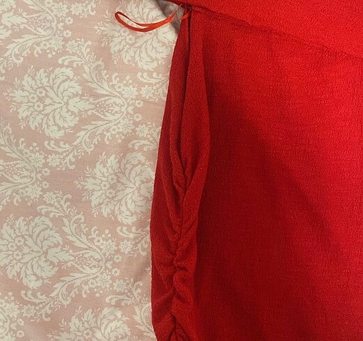 m Beden kırmızı Renk stradivarius