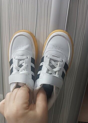 Adidas 28 .5 nunara yaninda zara kot pantolon hediye