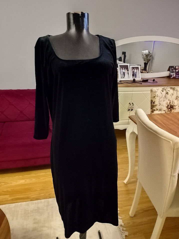 Uzun Kollu Siyah Gotik Kadın Elbise - Görsel 2