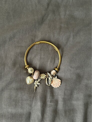 coquetta charm bileklik