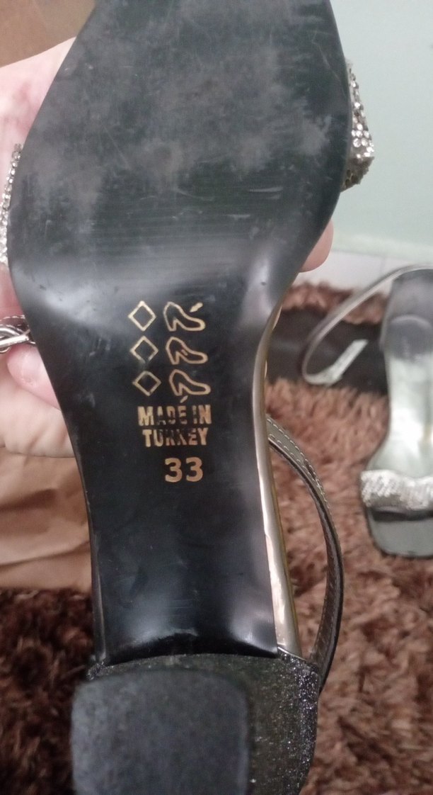 Gri Yılan Desenli Tokalı Topuklu Kadın Ayakkabı - Görsel 3