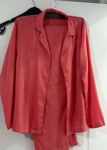 Pembe Uzun Kesim pijama takımı - Görsel 4