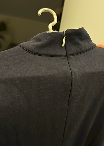 Siyah Uzun Kollu Yüksek Yakalı Uzun Elbise - Görsel 2