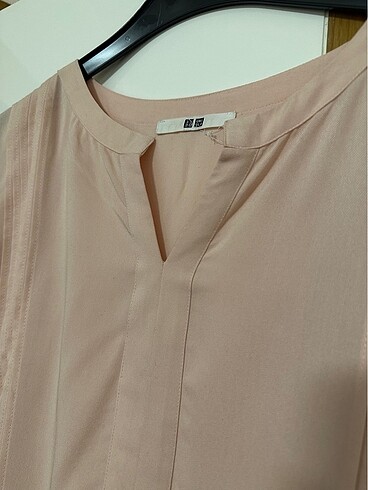 Uniqlo UNIQLO Markasi Uzun Gömleki