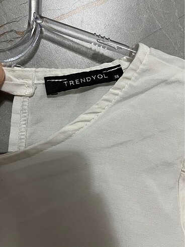 Trendyol & Milla Fırfırlı bluz