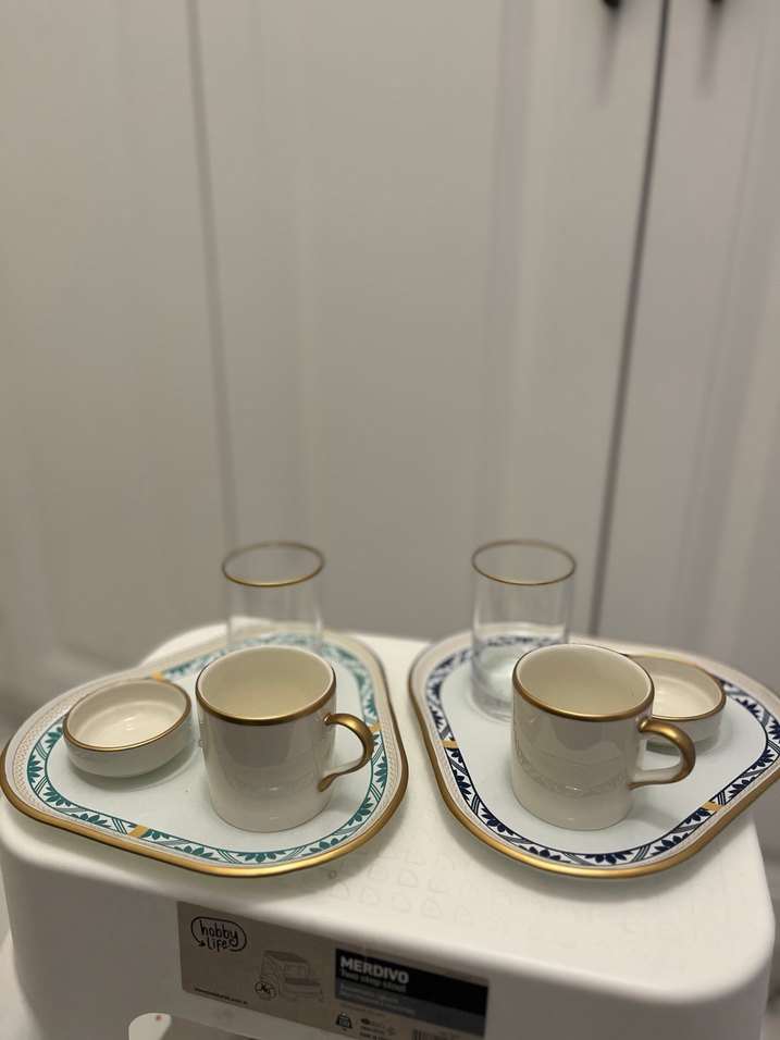 Beyaz Kulplu Gri ve Beyaz Bardak Seti - Görsel 3