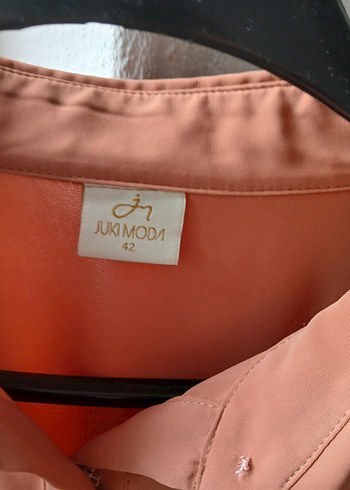 Düğmeli, Uzun Kollu, Saten Bej Kadın Gömlek - Görsel 3