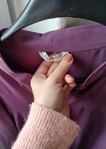 Düğmeli Mor V Yaka Hamile Bluzu - Görsel 3