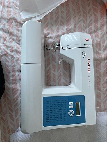 Singer Brillance 6160
