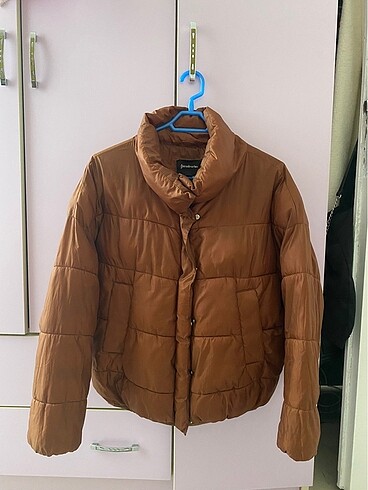 Stradivarius Mont