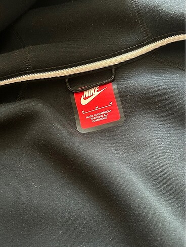 m Beden Nike siyah tech