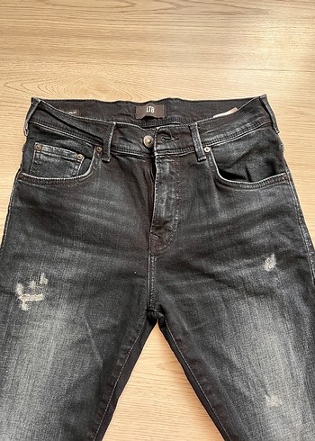 LTB Koyu Lacivert Yikamali Dar Kesim Jean