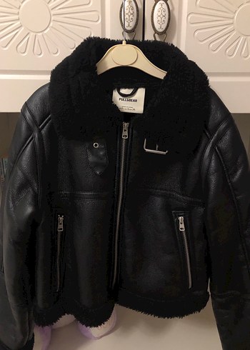 s Beden Pull&bear siyah kürklü ceket