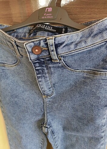 10 Yaş Beden mavi Renk LCW kot pantolon