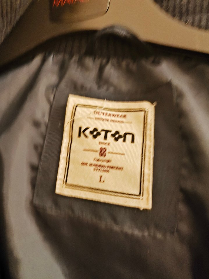 koton Fermuarlı Yüksek Yakalı  Yelek - Görsel 4