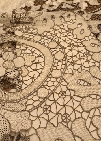 Rahibe işi masa örtusu ve peçete - Görsel 6