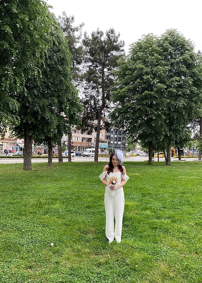 Beyaz tulum - Görsel 3