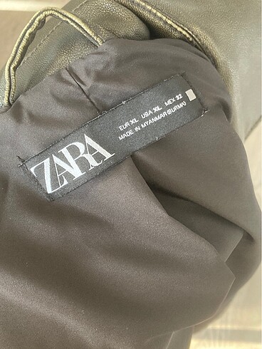 xl Beden Zara deri ceket