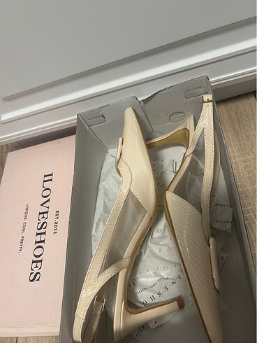 40 Beden Toka detaylı stiletto