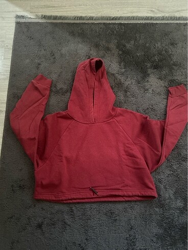 Crop sweatshirt