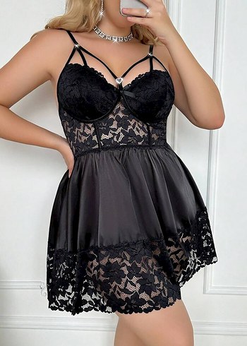 48 Beden Diger Siyah Nakışlı Gotik Strappy Gecelik