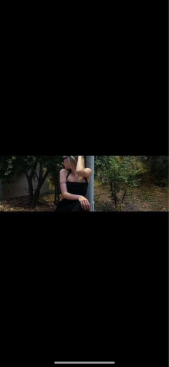s Beden Omuzdan bağlamalı siyah crop bluz