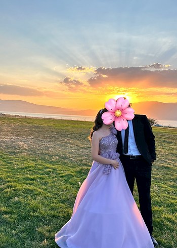 Lila helen model tek omuzlu nişan elbisesi