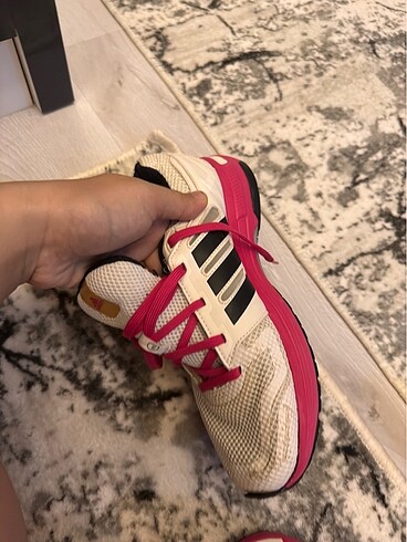 38 Beden Adidas kadın ayakkabı