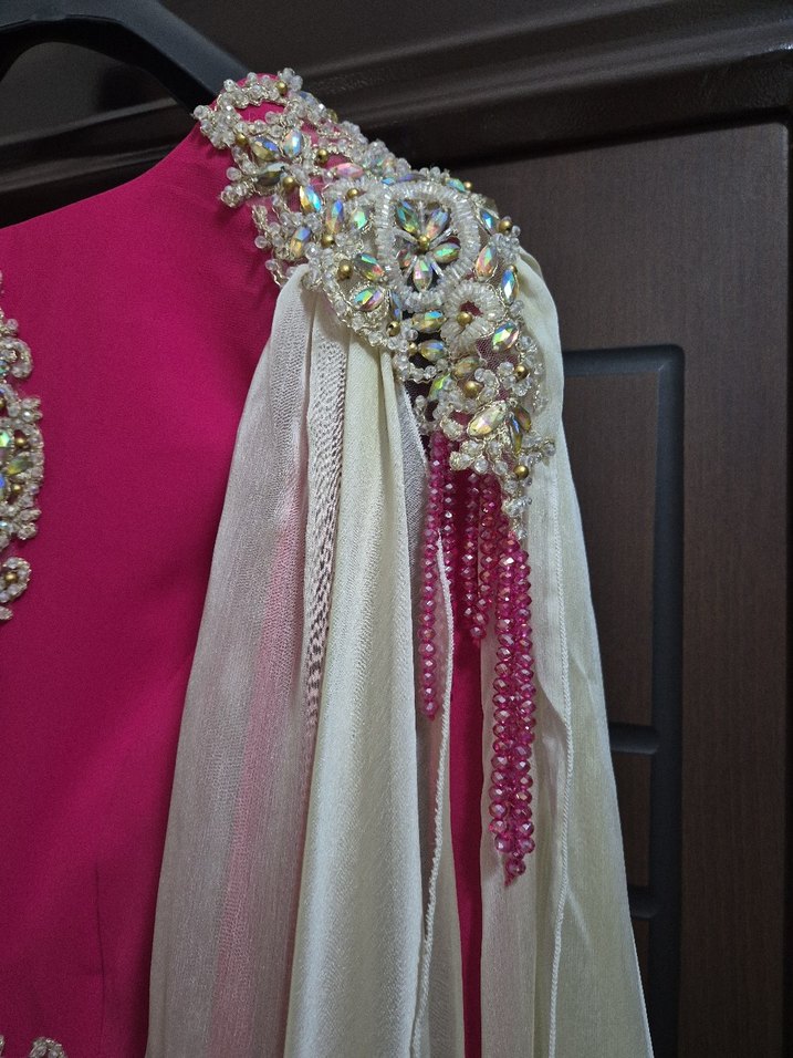 Uzun Kollu  Pembe Drapeli Abiye Elbise kaftan - Görsel 5