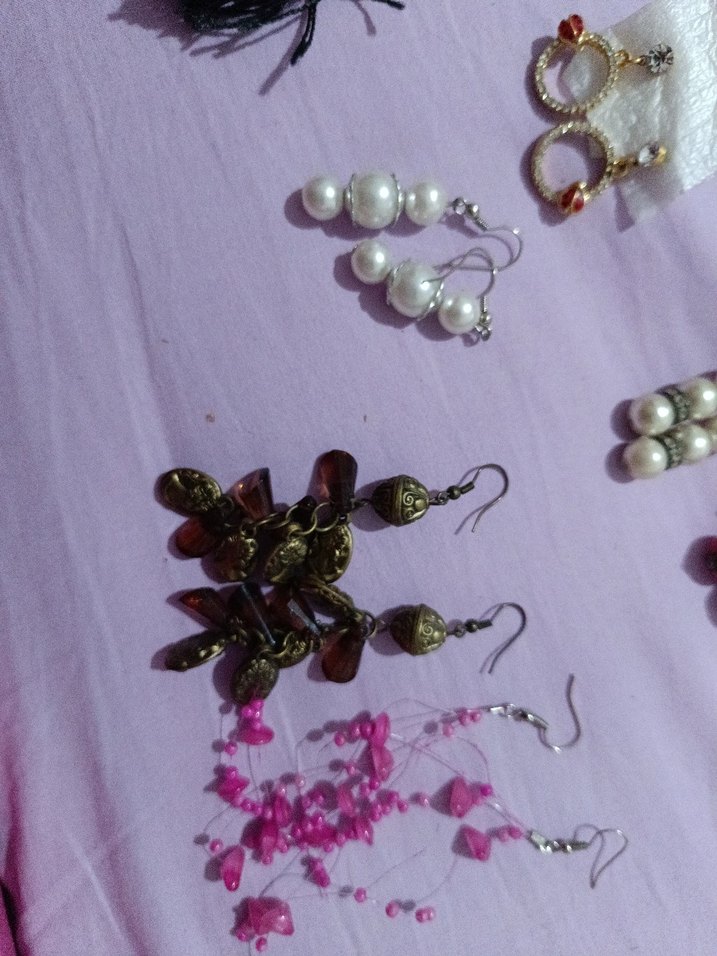 Renkli Mini Boncuklu Kadın Küpeler - Görsel 3