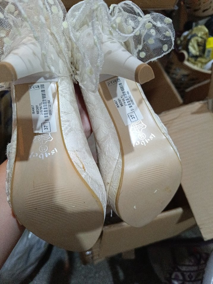 Dantel İşlemeli Beyaz Vintage Topuklu Gelin Ayakkabısı - Görsel 4
