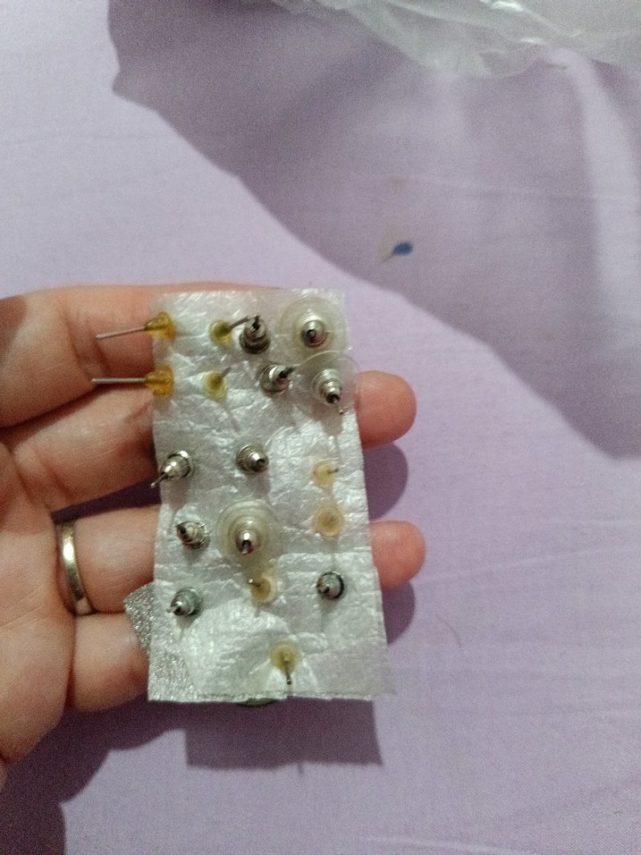 Renkli Boncuklu Mini Kadın Küpeler - Görsel 2