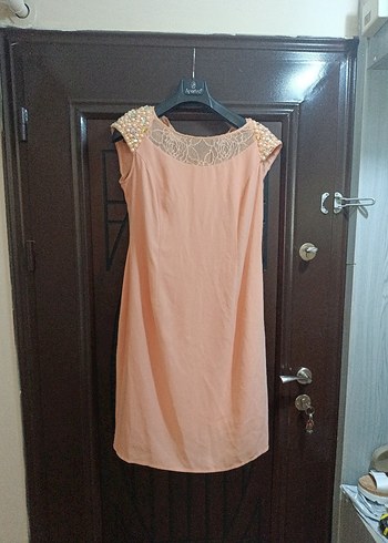 Bej Drape Detaylı Midi Abiye Elbise