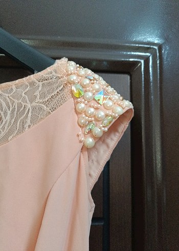46 Beden ten rengi Renk Bej Drape Detaylı Midi Abiye Elbise