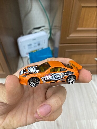 Hot wheels
