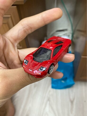 HOT WHEELS McLaren