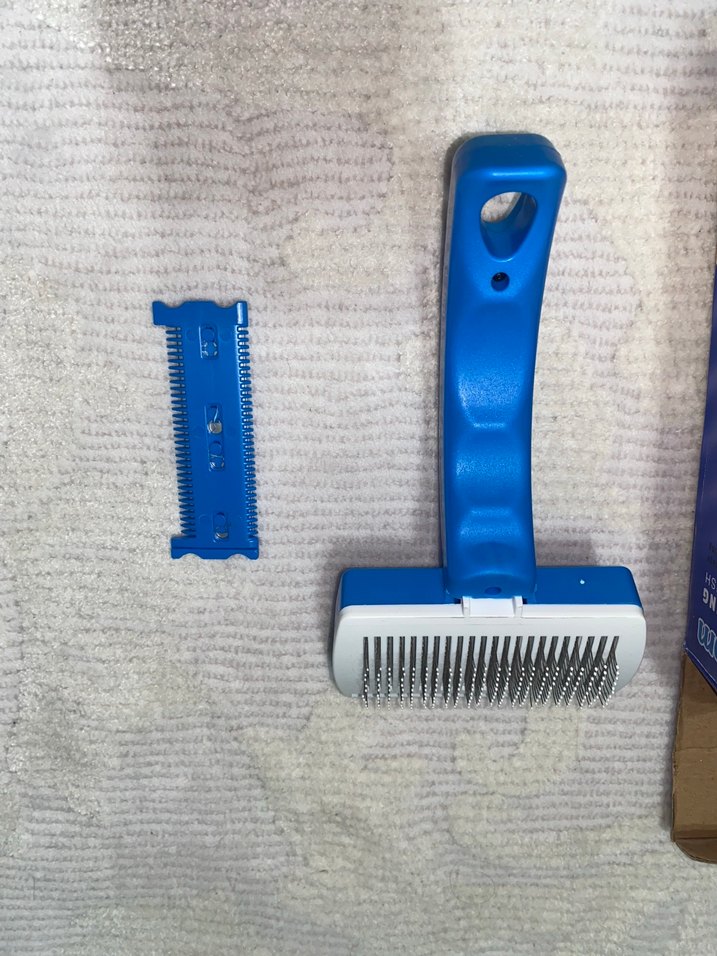 PetZoom Kendini Temizleyen Tüy Fırçası - Görsel 3