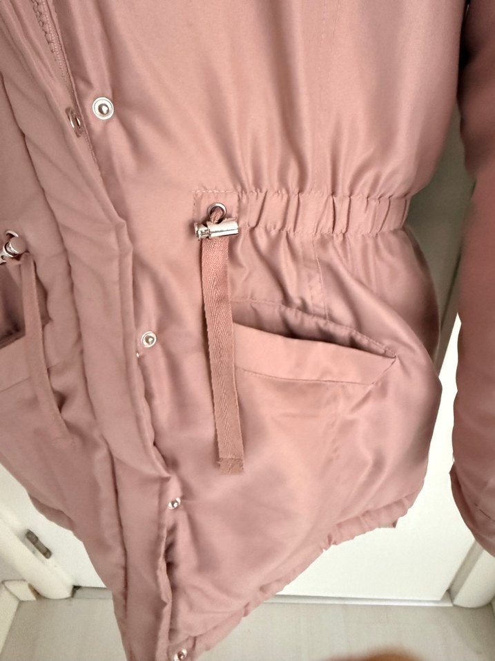 Lcw kız çocuk mont - Görsel 3