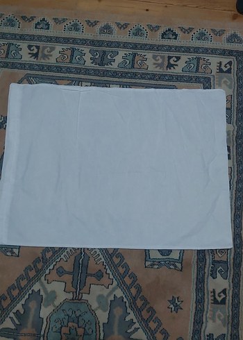 Beyaz Düz Yastık Kılıfı