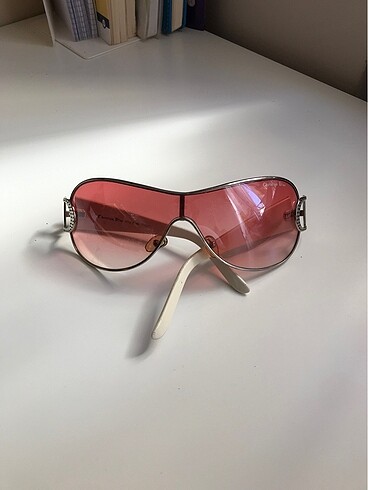 Dior gözlük y2k
