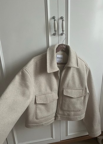 Bershka yumuş crop ceket