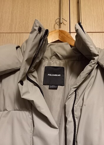 s Beden Pull bear mont