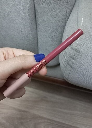 Maybelline 04 lifter liner dudak kalemi