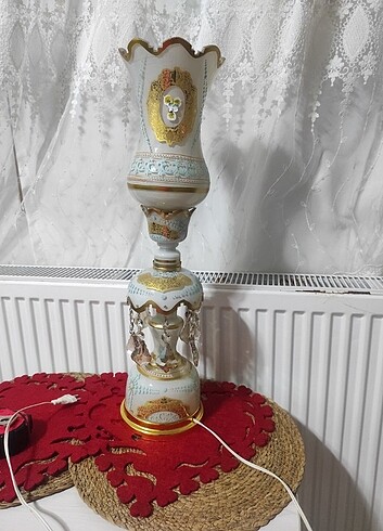  Beden Gaz Lambası bir Formunda Abajur 