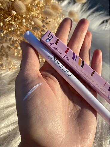 Beyaz Eyeliner