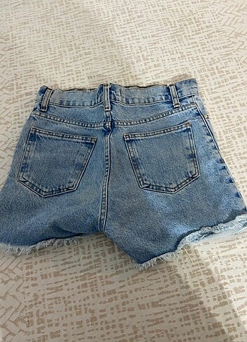Şort short