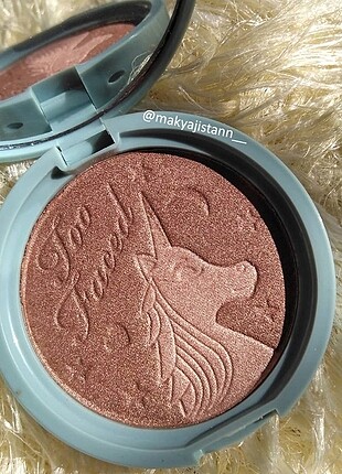 Unicorn aydınlatıcı 