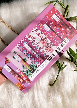 Beden çeşitli Renk Maybelline superstay ruj sıfır üründür